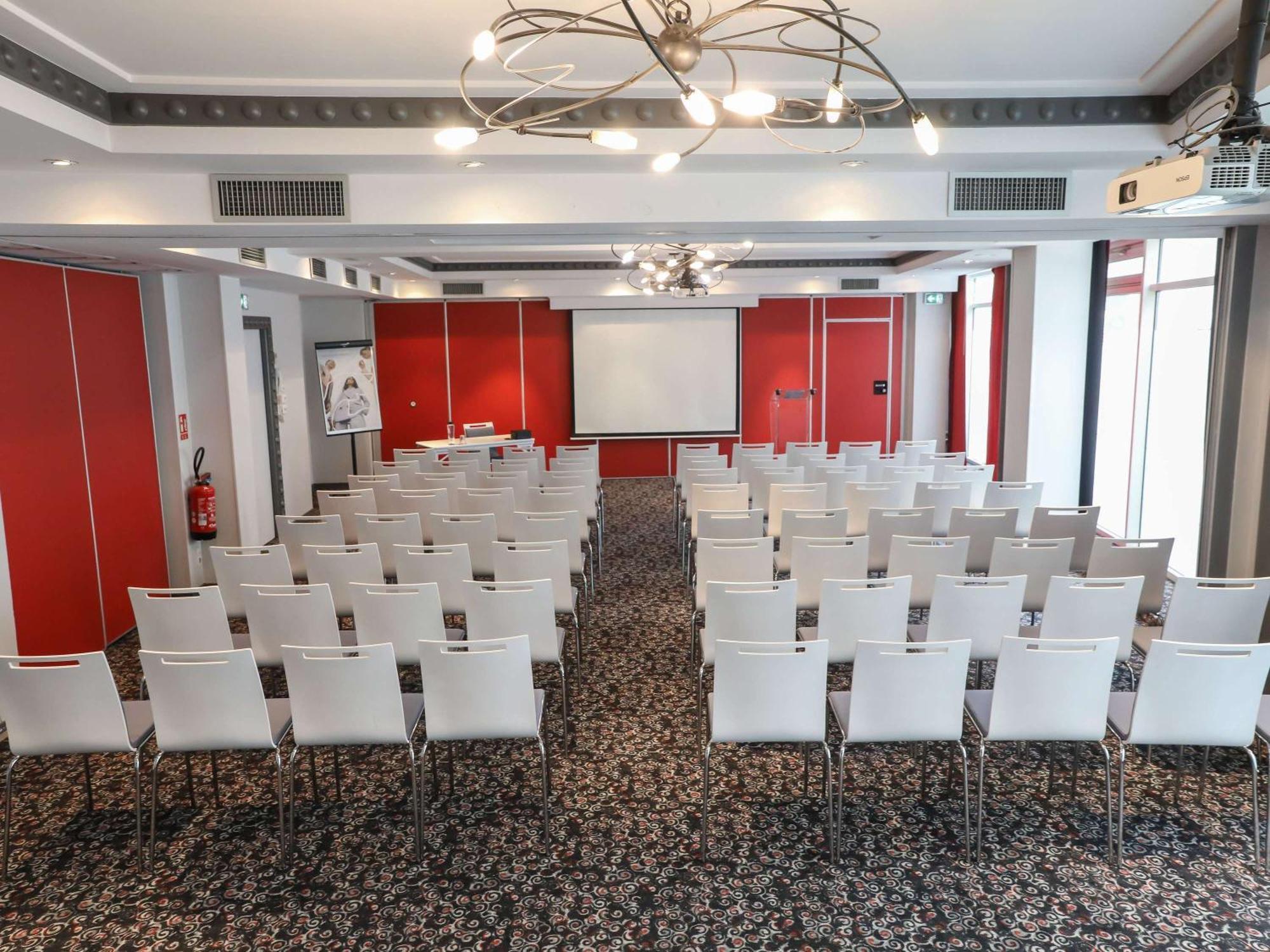 Mercure Lyon Centre Charpennes 4* Villeurbanne