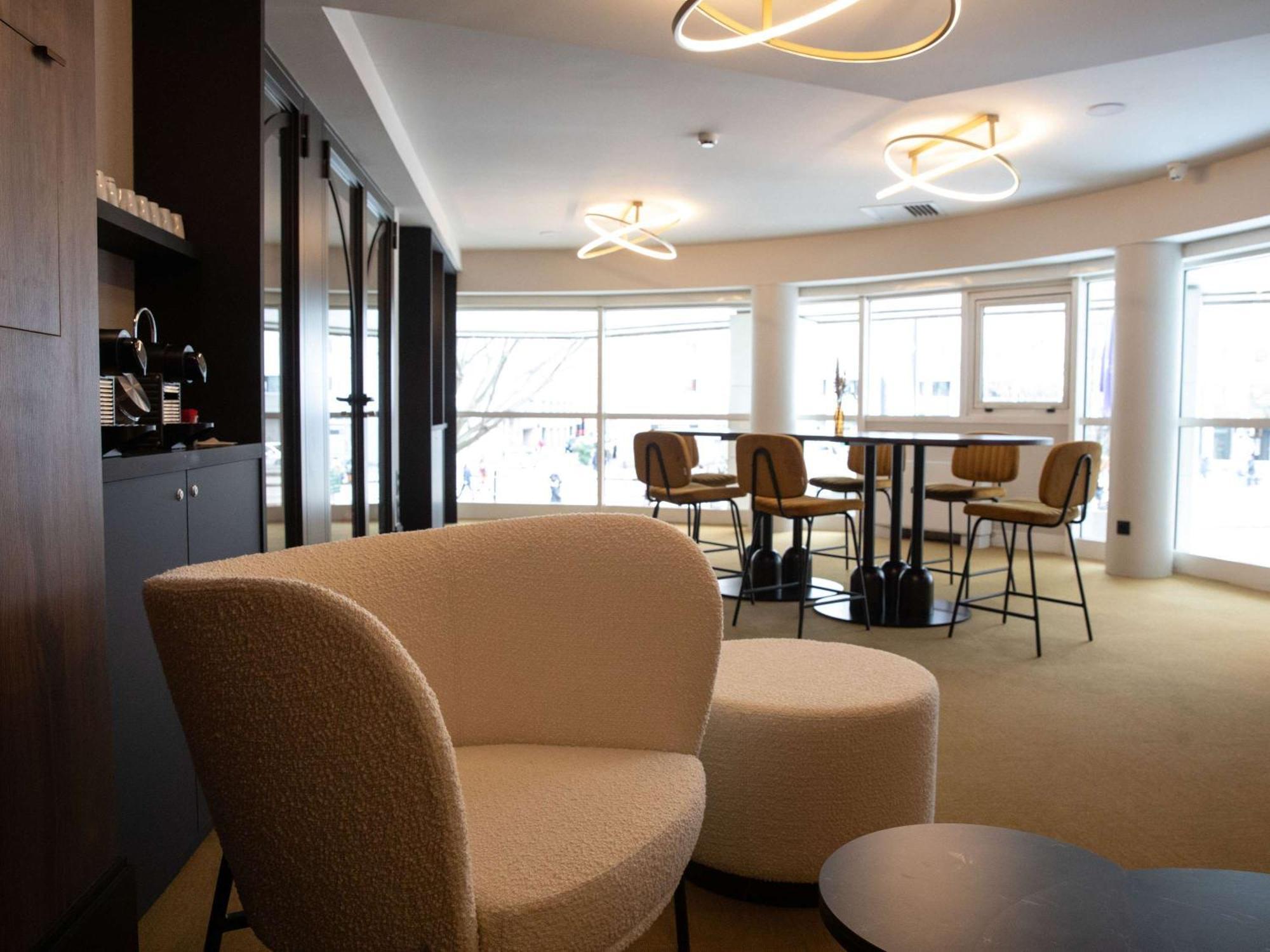 Mercure Lyon Centre Charpennes Hotel